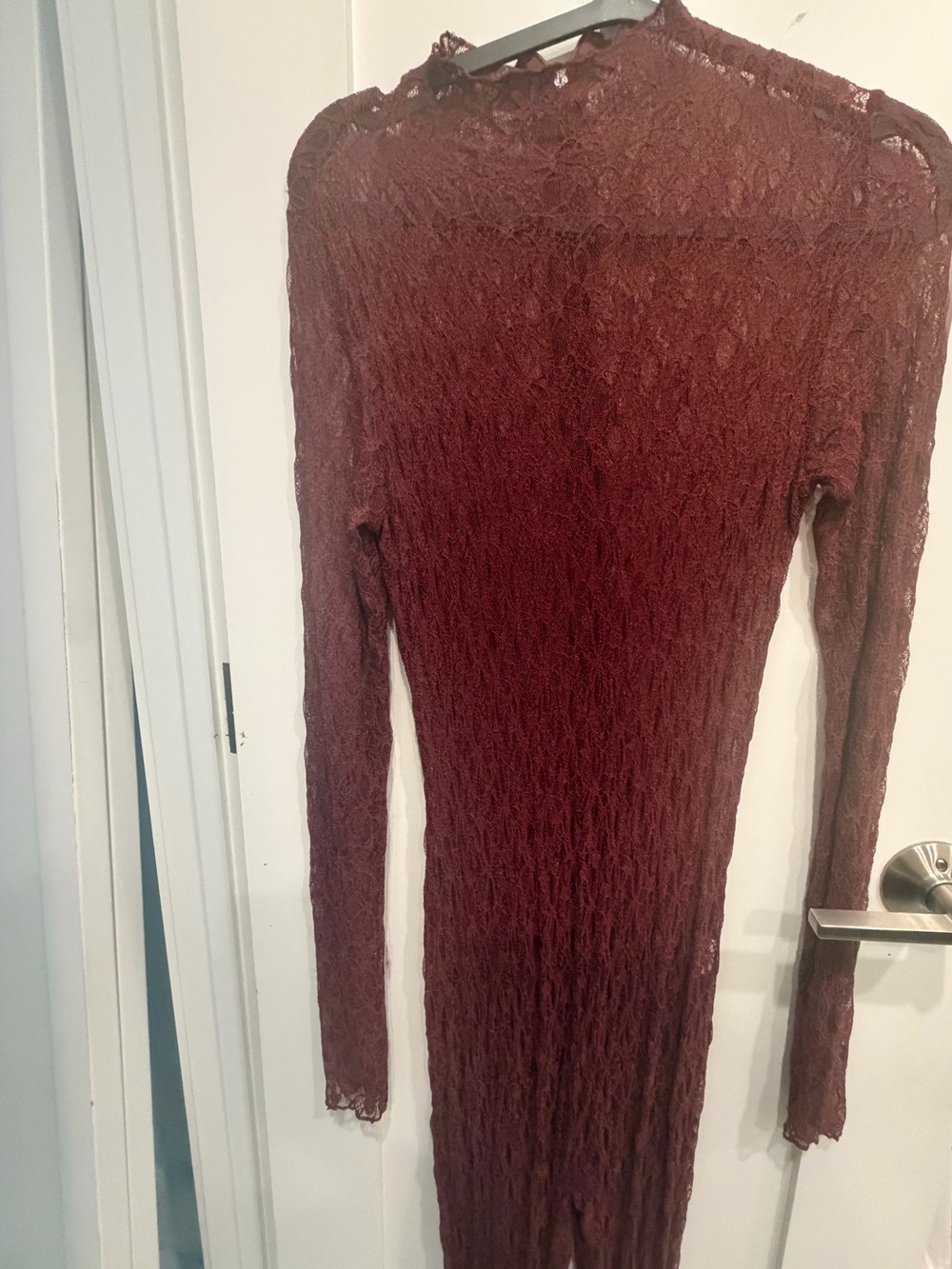 naked wardrobe Burgundy Lace Long-Sleeve Bodycon Dress